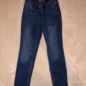 Women’s high rise jeans
